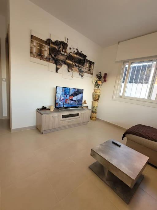 Chalet Adosado Acogedor Busot อาลิกันเต ภายนอก รูปภาพ